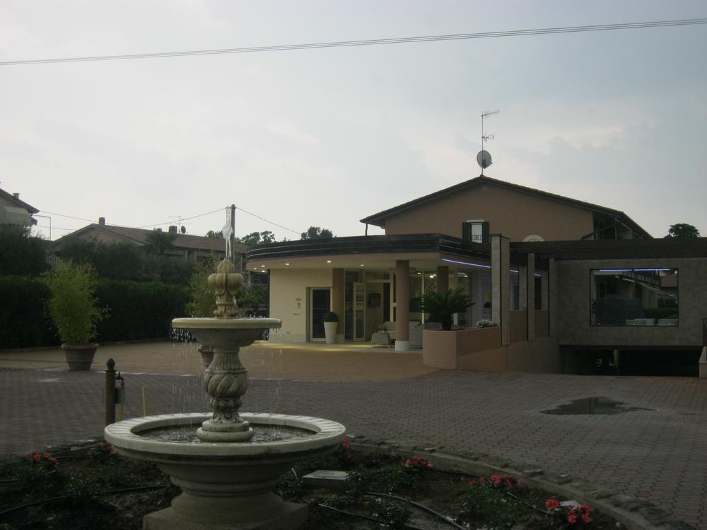Residence La Margherita Lazise Luaran gambar
